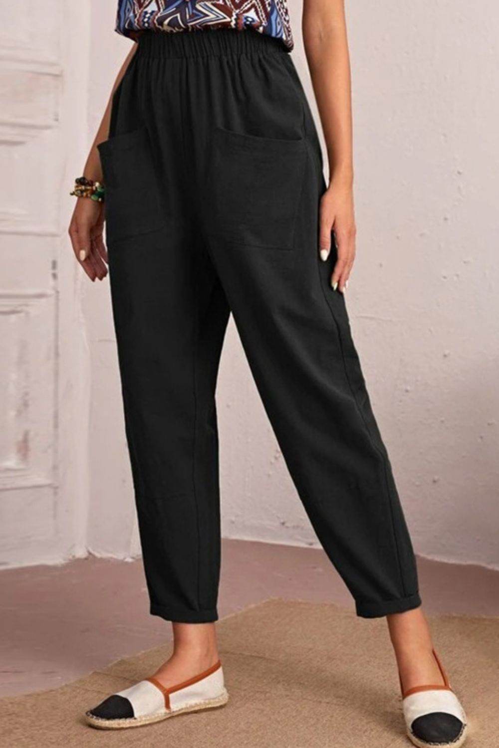 Elastic Waist Pocket Tapered Pants Trendsi 65ae39a7e73a4d22ac380f39e6f67663-Max