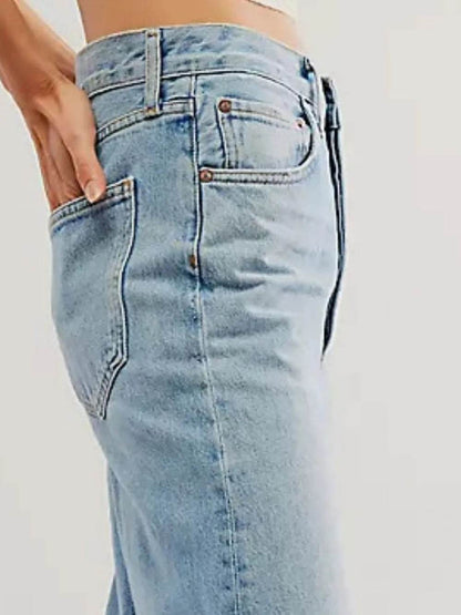 Cuffed Jeans with Pockets Trendsi 65bb5d05-fffb-41a7-a942-bcac7c1799ab-Max