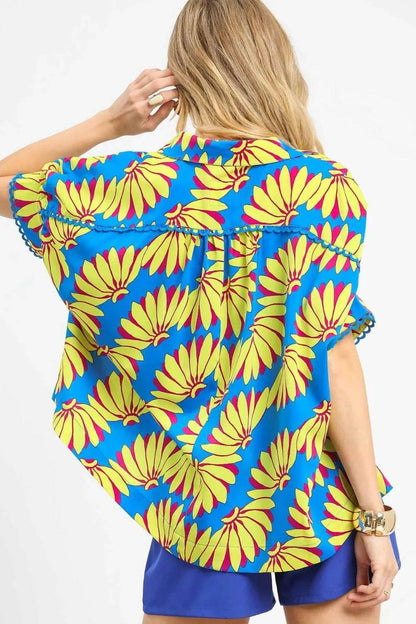 Umgee Printed Button-Up Relaxed Shirt Trendsi 6682020e-94dc-4c42-954c-d30f39e0b799-Max-Origin