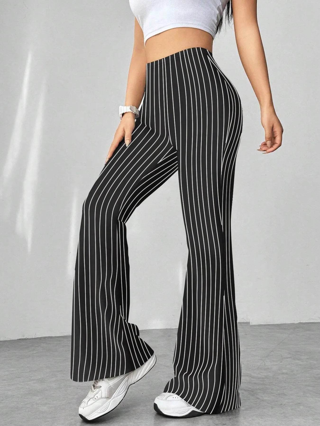 High Waisted Flare Pants Black And White Stripes Trendsi 673b0a8401e840189f103465cb28d6e5-Max-Origin