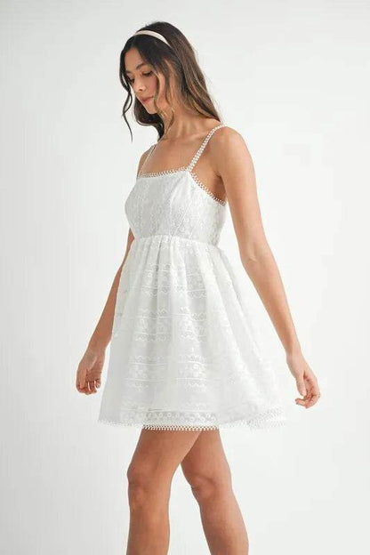 MABLE Eyelet Lace Babydoll Mini Cami Dress Trendsi 674638512e7447c8866da53b7c3697a8-Max-Origin_65b6660a-ce55-4f48-92e3-1e0804372f06