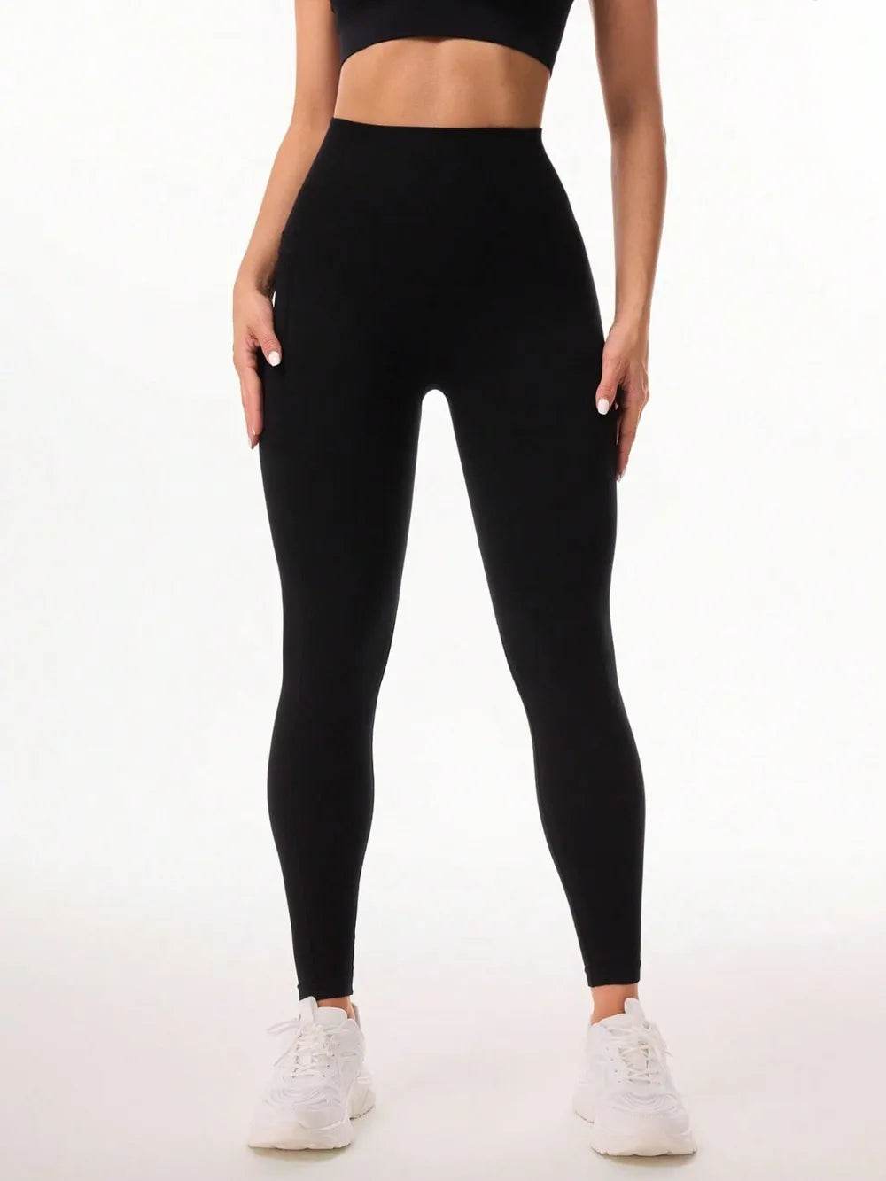 Pocketed High Waist Active Leggings Black Trendsi 67a7a036-2f46-414f-abbc-f849b6592198-Max