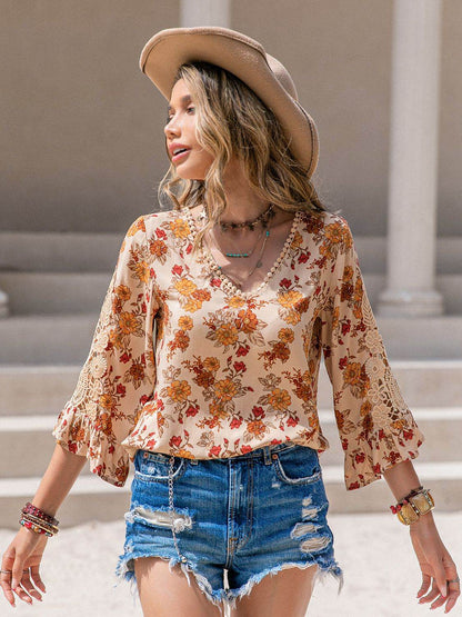 Floral V-Neck Spliced Lace Blouse Trendsi 691c444bb9b146a987720150771da054-Max