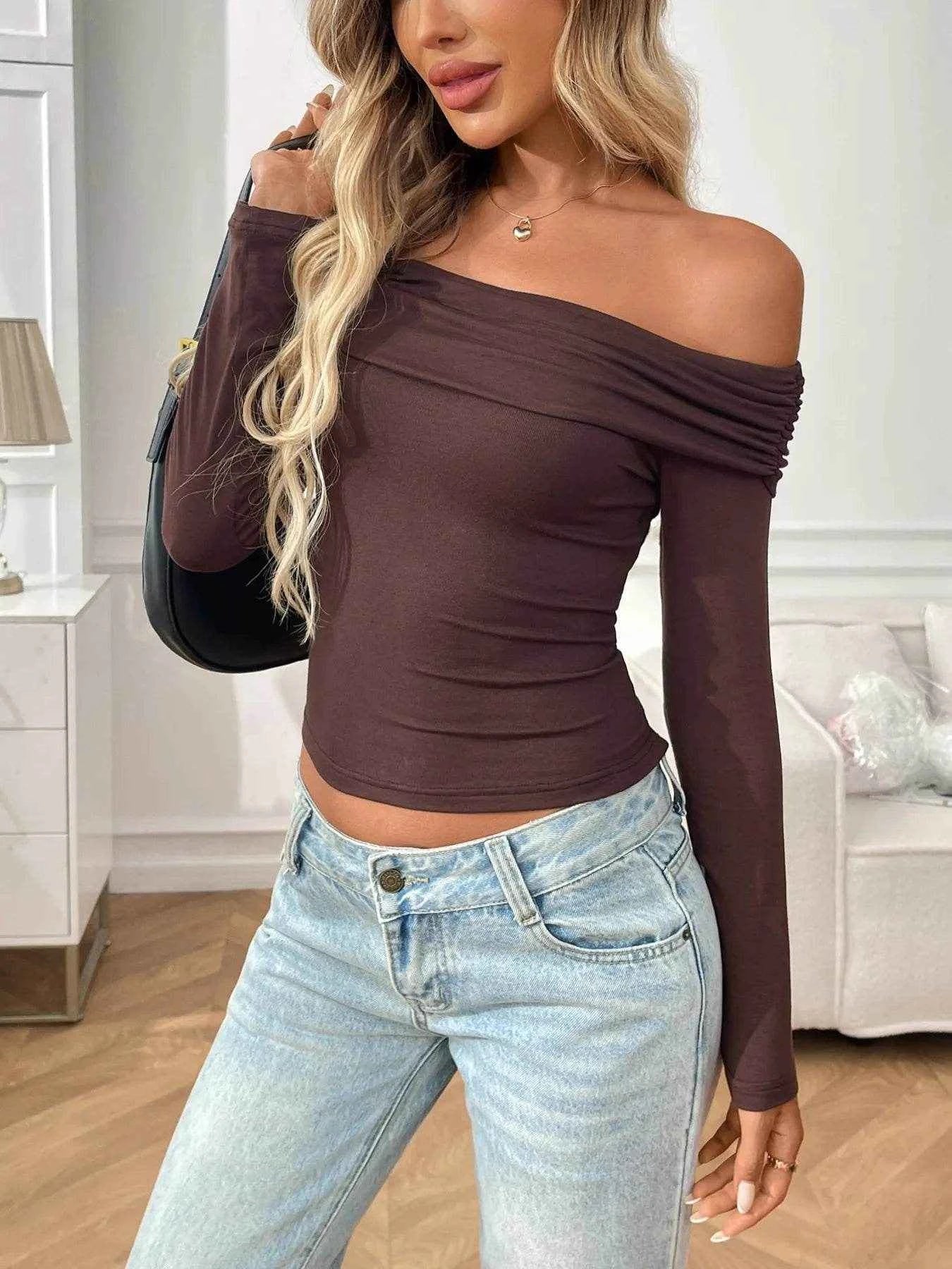 Off-Shoulder Long Sleeve Fitted T-Shirt Trendsi 69c719977fb24cce9bf3c3a792705243-Max-Origin