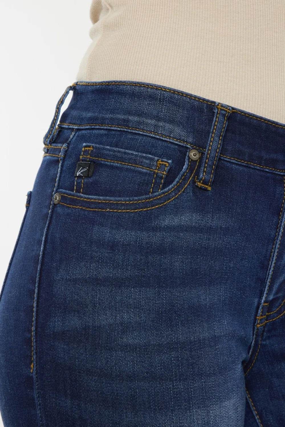 Kancan Mid Rise Gradient Skinny Jeans Trendsi 6a7bafeb-8938-4eb6-bf29-3b5d05f5e580-Max