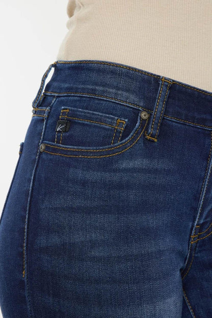 Kancan Mid Rise Gradient Skinny Jeans Trendsi 6a7bafeb-8938-4eb6-bf29-3b5d05f5e580-Max