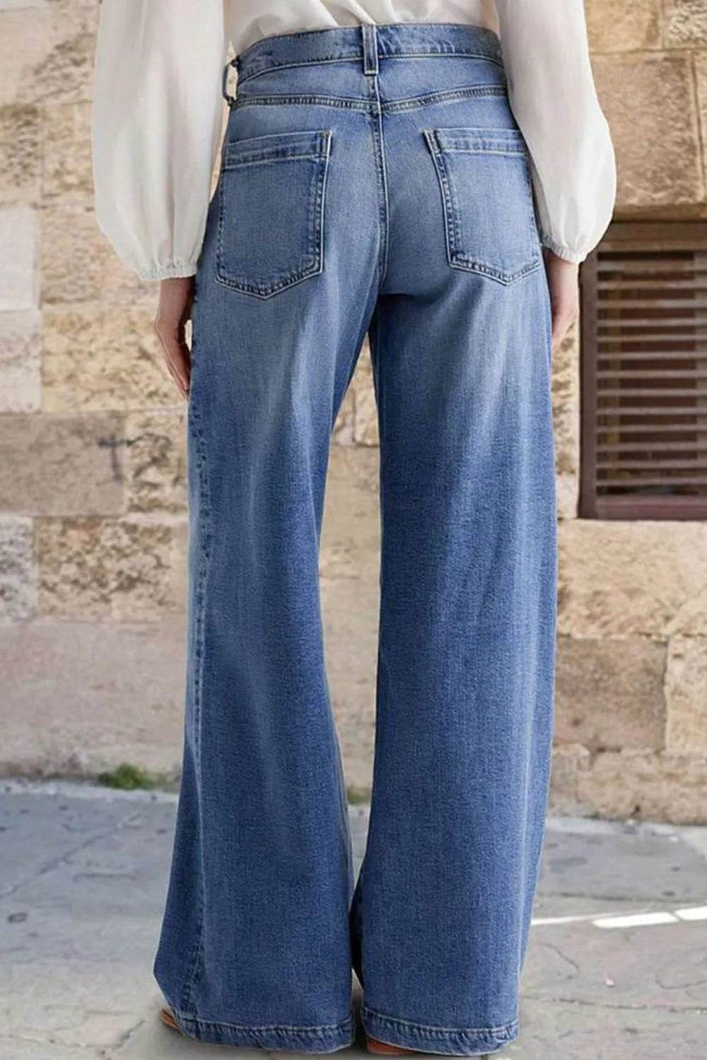 Pocketed Embroidered Straight Leg Jeans Trendsi 6ae26b10-350e-4bda-841a-c21f0de297cd-Max