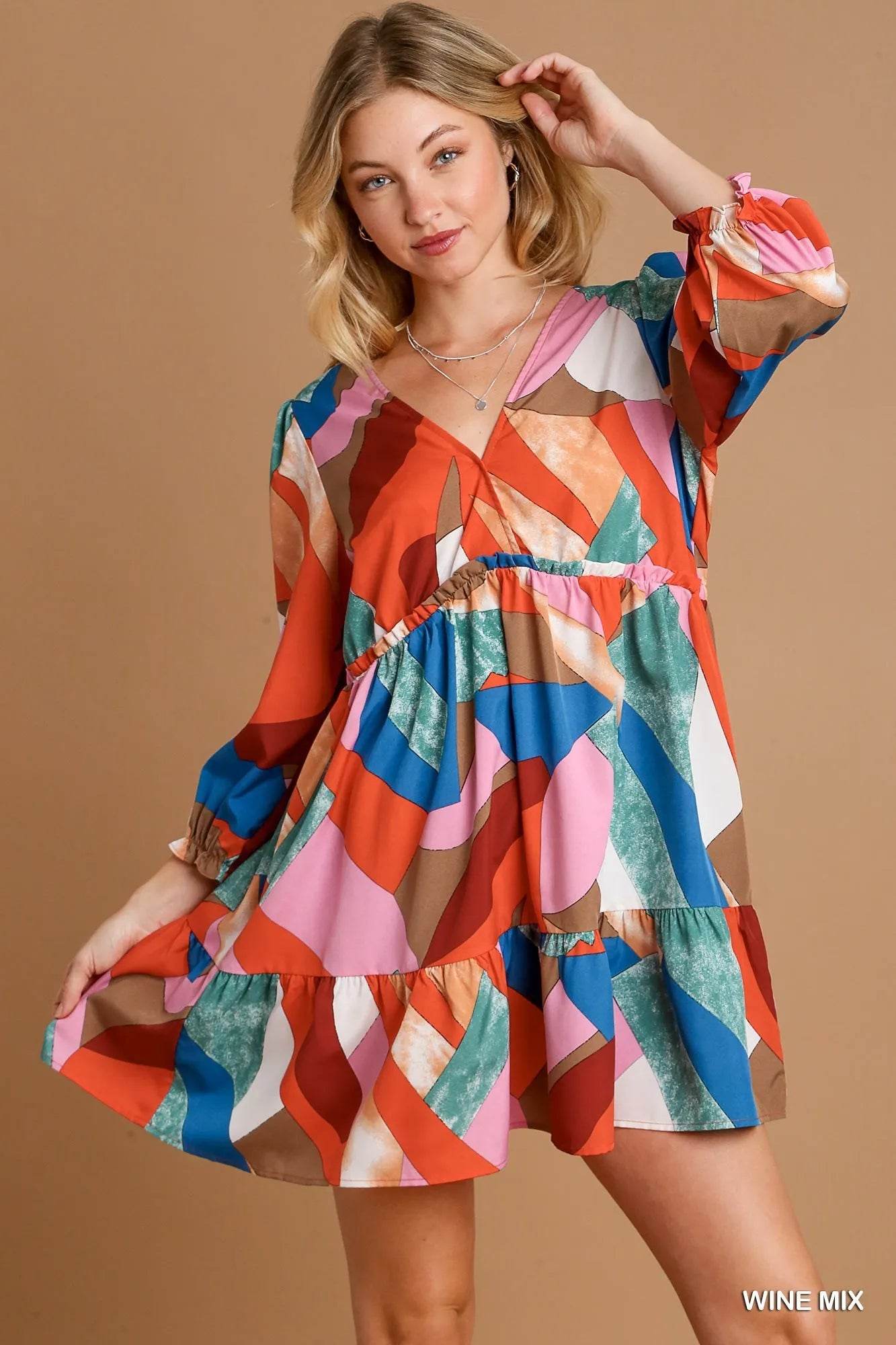 Umgee Abstract V-Neck Tiered Printed Dress WINE MIX Trendsi 6b96cb94-3351-4ebe-b55f-550e2418ac53-Max-Origin