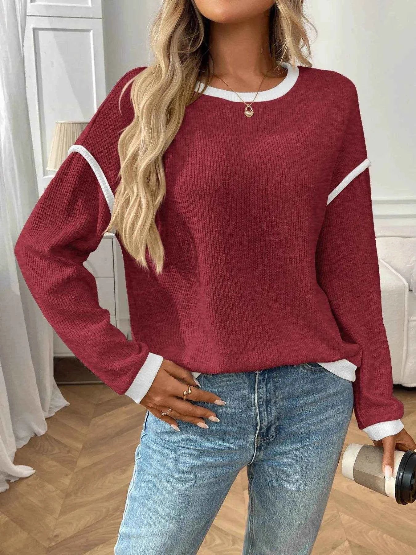 Ribbed Contrast Trim Long Sleeve Top Trendsi 6bd4511a-e56b-4e5c-97e6-ea427722d751-Max-Origin