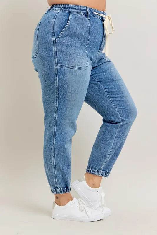 Judy Blue Full Size High Waist Denim Jogger Plus Size Trendsi 6c296108-43dd-447a-aff3-89dfd013ff1c-Max-Origin