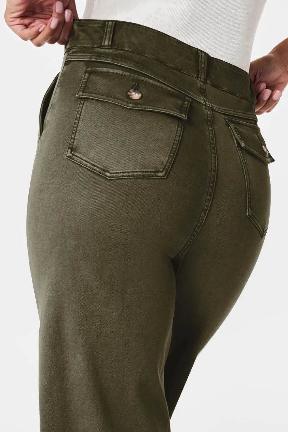 High Waist Jeans with Pockets Trendsi 6ce71cea-39e7-40a1-97ed-f7f64ecf07b7-Max