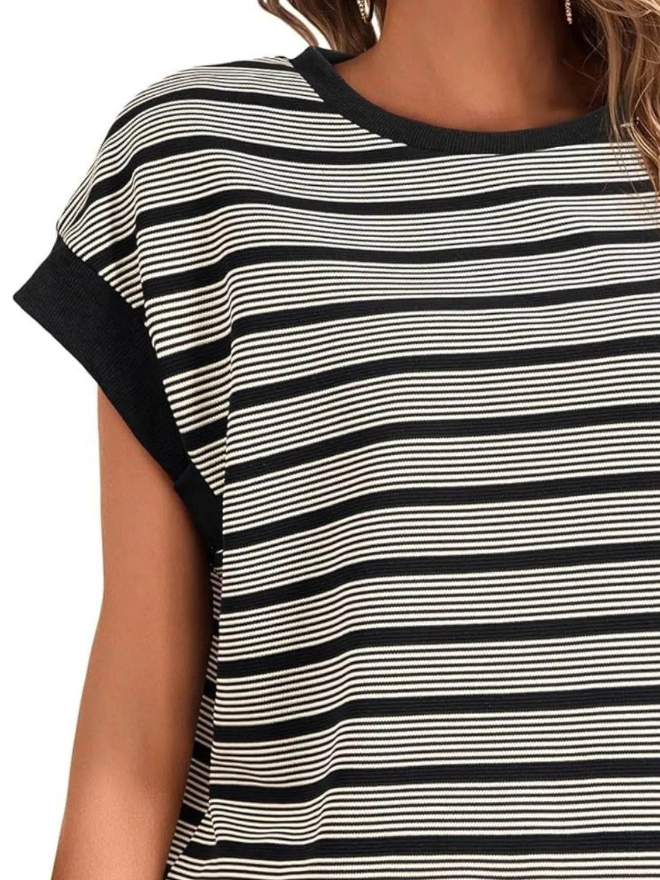 Striped Round Neck Casual T-Shirt Trendsi 6d30bf79-435a-4361-9661-032195181257-Max-Origin