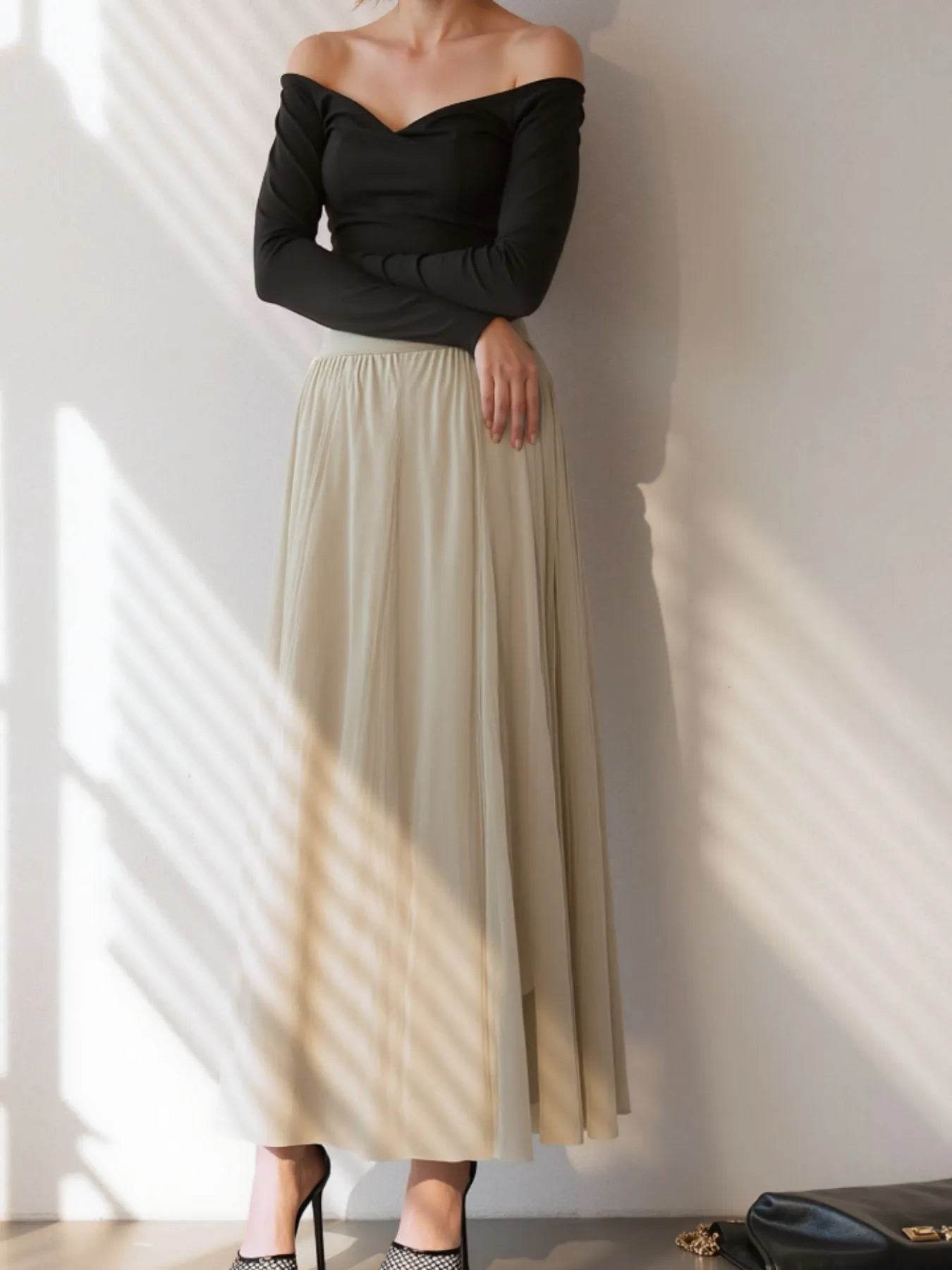 High-Waisted Midi Skirt Beige Trendsi 6da901a319514fa2b1fdc7c45fe28d8b-Max-Origin