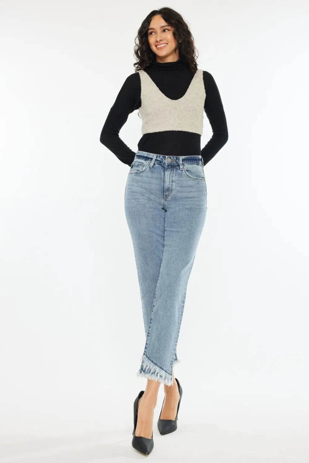 Kancan Raw Hem High Rise Straight Jeans Trendsi 6e39281a-d8ec-4815-91fd-8a241434a8ac-Max