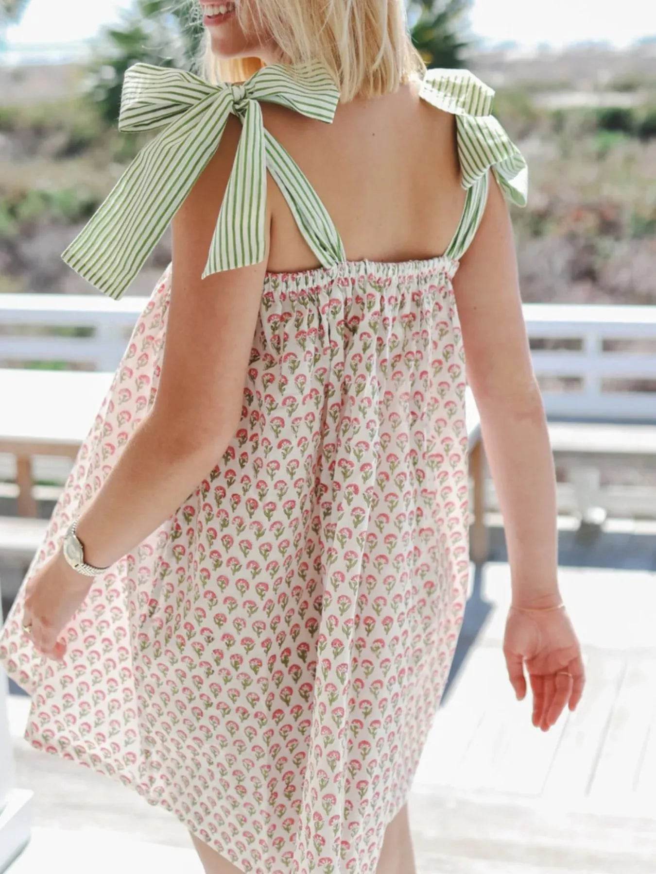 Floral Print Tie Shoulder Summer Dress Trendsi 6ef3d499-9ad0-4ff8-a11c-3acc1dcb1590-Max-Origin