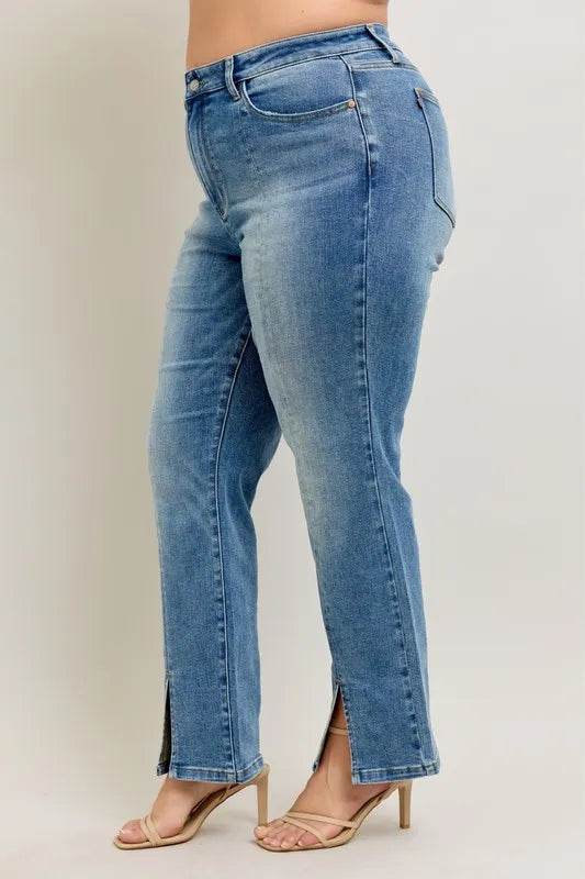 Judy Blue Full Size High Waist Vintage Wash Front Seam & Slit Straight Plus Size Trendsi 6fe28303-9218-431d-9ad4-8782b844a1d0-Max-Origin