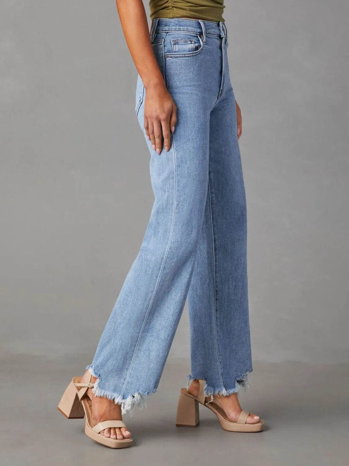 Raw Hem Loose Fit Jeans Trendsi 70fc900c-2575-4f42-bc64-dc5b18e46183-Max-Origin