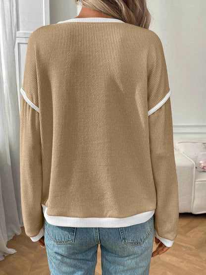 Ribbed Contrast Trim Long Sleeve Top Trendsi 717b91fb-d693-479b-97f1-a68ff703d4f9-Max-Origin