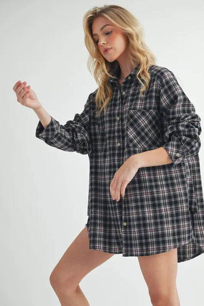 Aemi + Co Plaid Button Up Flannel Shirt with Chest Pocket Trendsi 7199fd2d-1e20-4d5d-acea-27d904454e94-Max
