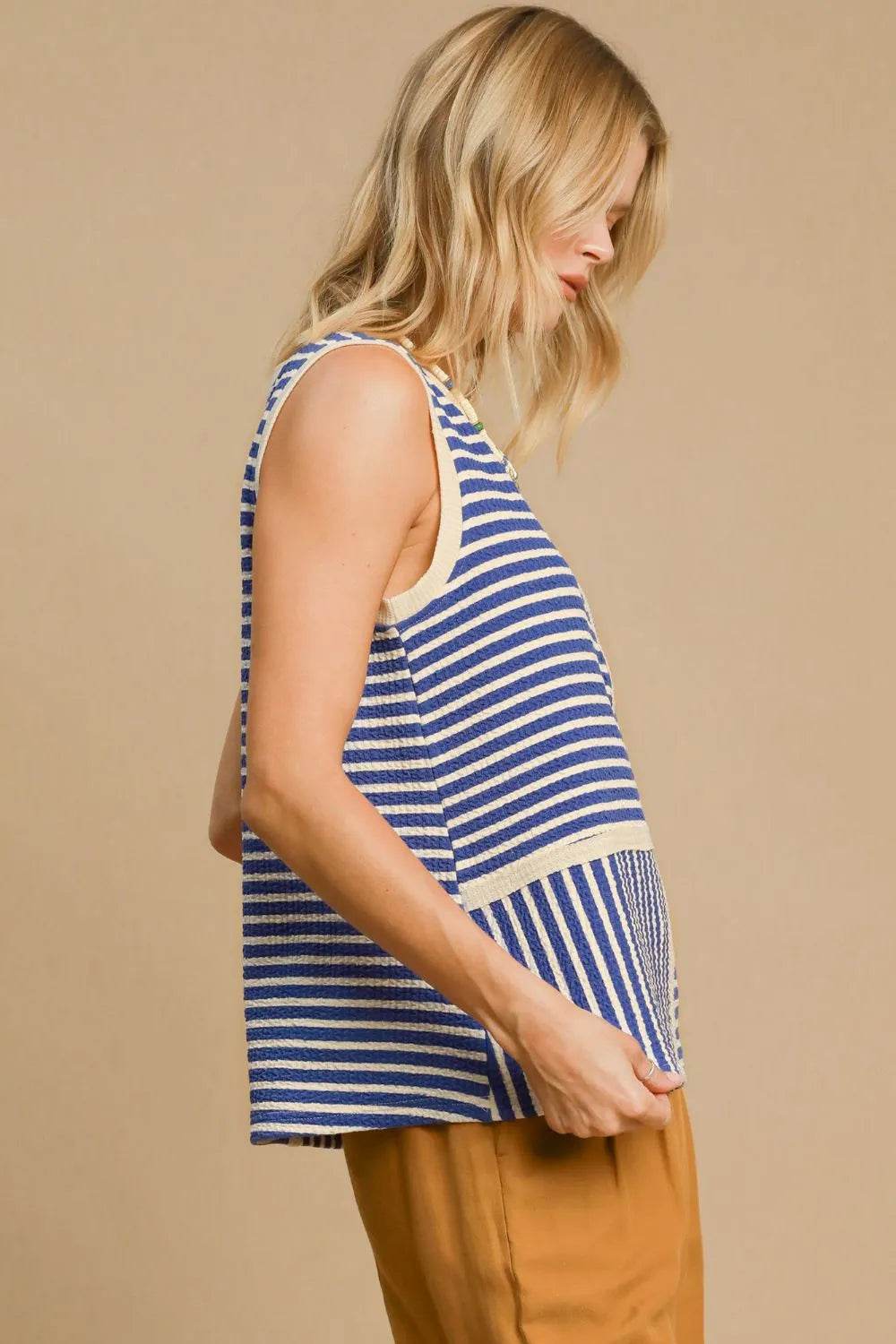 Umgee Round Neck Texture Striped Tank Trendsi 71c1a654-bd79-4e9c-a7c1-0319c2613f78-Max