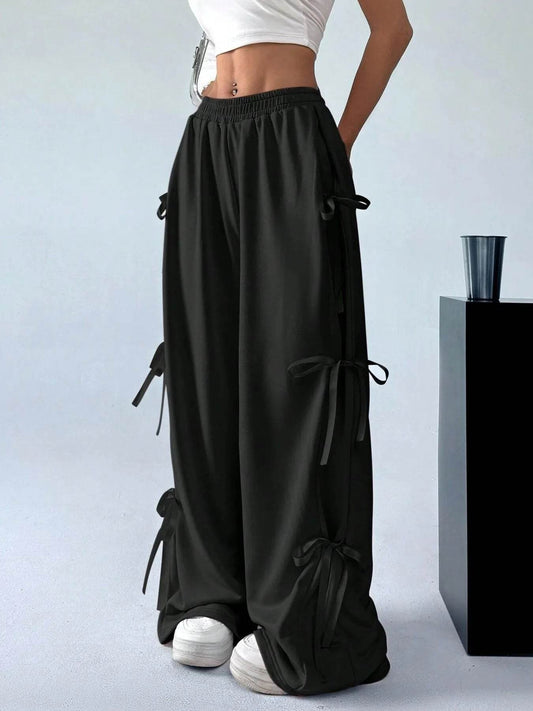 Cargo Wide Leg Pants with Side Tie Details Black Trendsi 72ffaebe8d584e41bd779f910c4a3adb-Max-Origin
