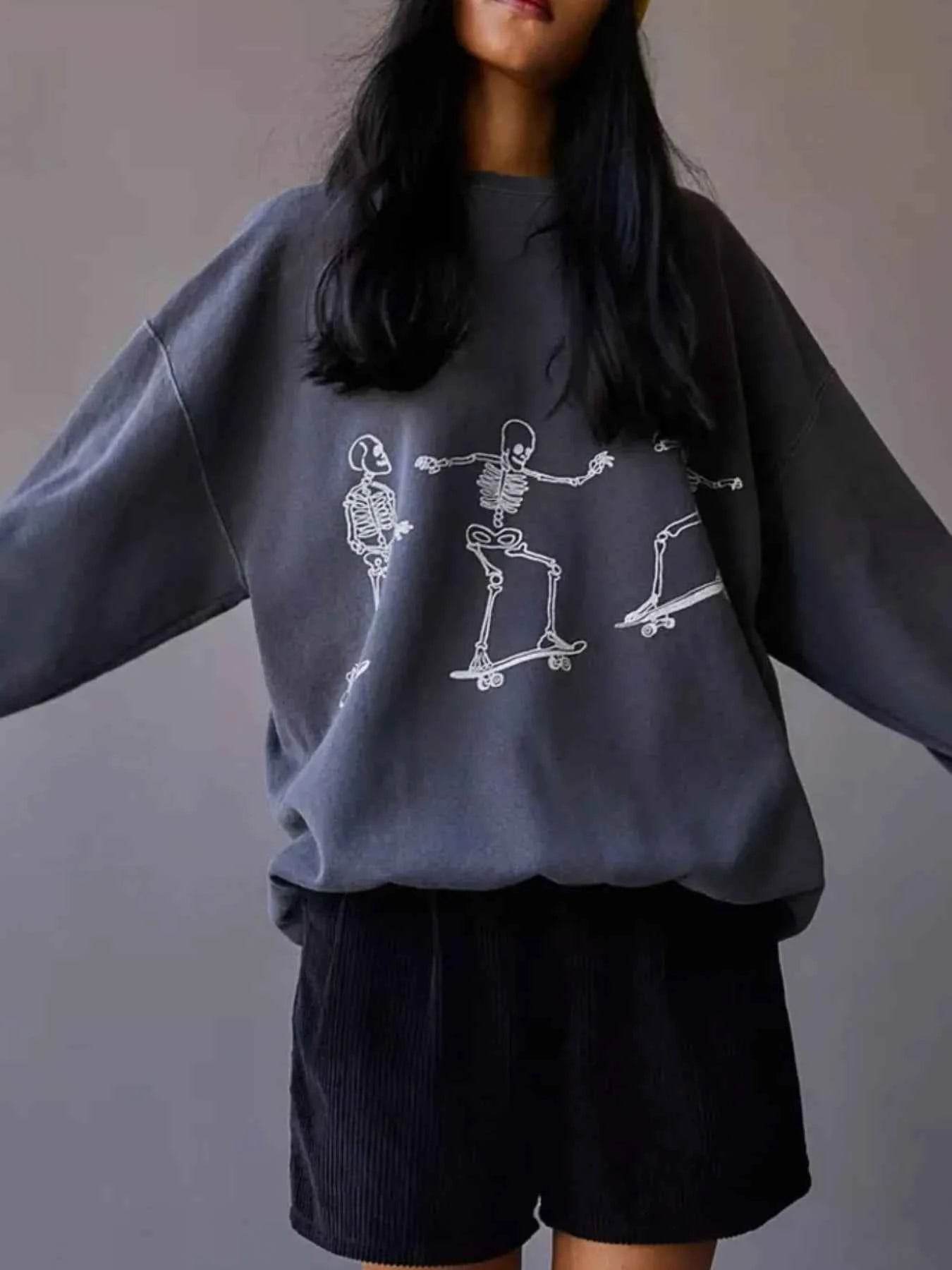 Skeleton Graphic Oversized Sweatshirt Trendsi 73d2201d-edfe-48bc-ab36-5b2b87a9ccf6-Max-Origin