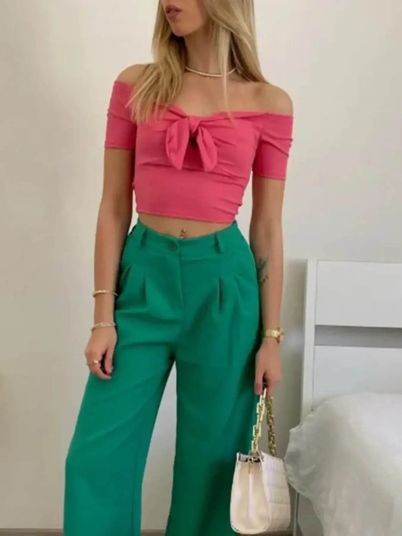 Off-Shoulder Bow-Tie Crop Top Trendsi 742a7f07ad7e43d8b760d36208fba479-Max-Origin