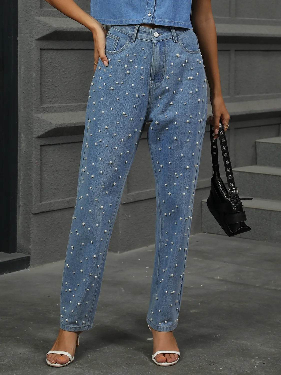Pearl Detail Jeans with Pockets Trendsi 74445181-2aea-44d2-8698-456ff2674098-Max-Origin