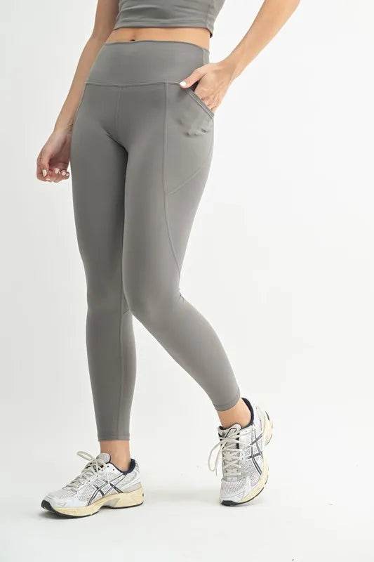 MONO B Venice Cloud Light Sculpt High-Waisted Leggings Trendsi 75420fd0b3b5496da19cd76b67f96ad8-Max-Origin