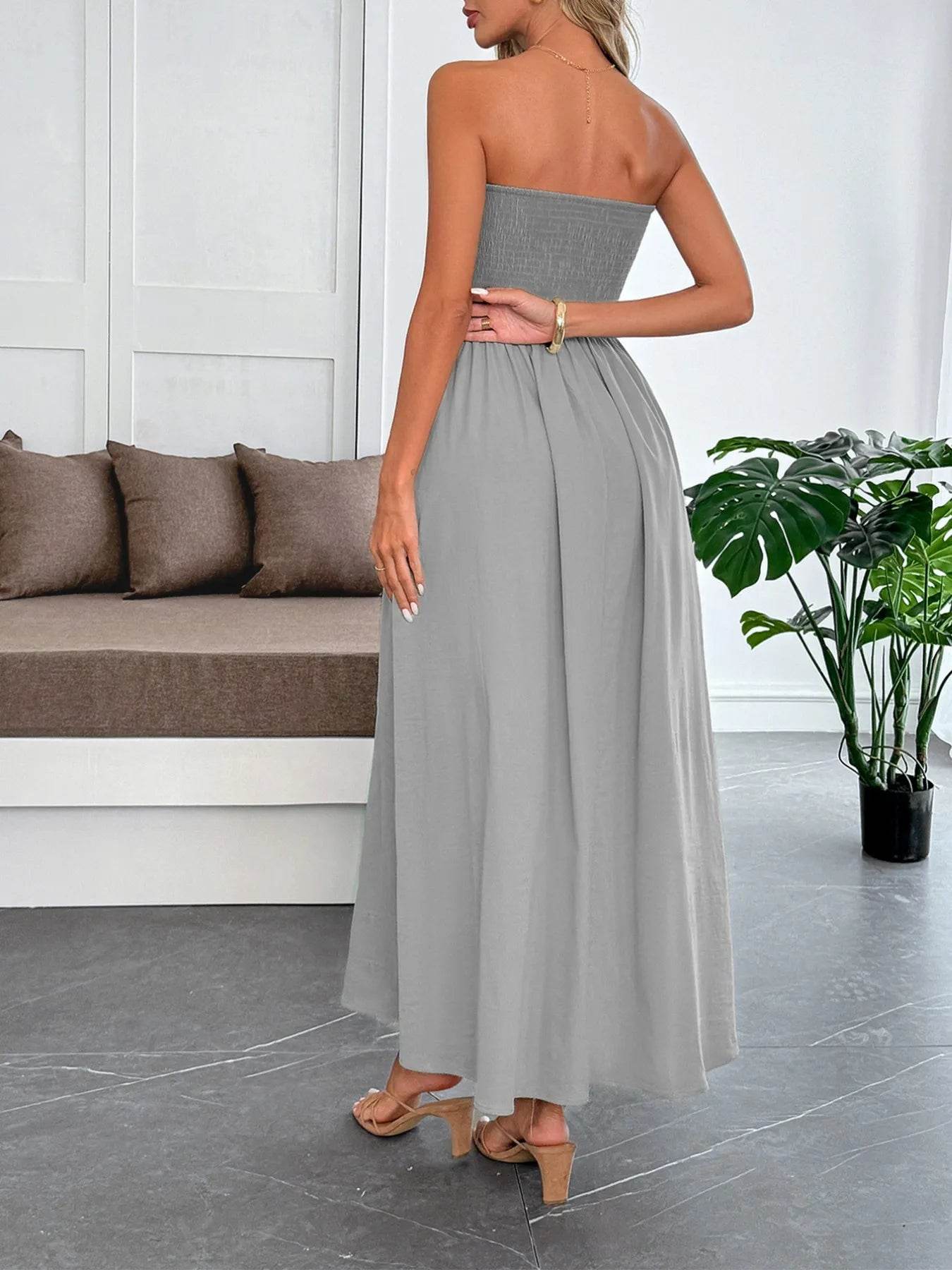 Smocked Tube Maxi Dress Trendsi 7585e243-0086-41eb-a03c-448ee9c19872-Max-Origin