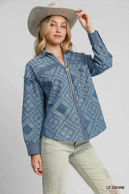 Umgee Paisley Print Denim Shirt Jacket Trendsi 75c60e5f-86a6-47fe-856b-a9aa2a405278-Max-Origin_6b38b0ae-65cf-42fc-8dd5-e29b9915ae04