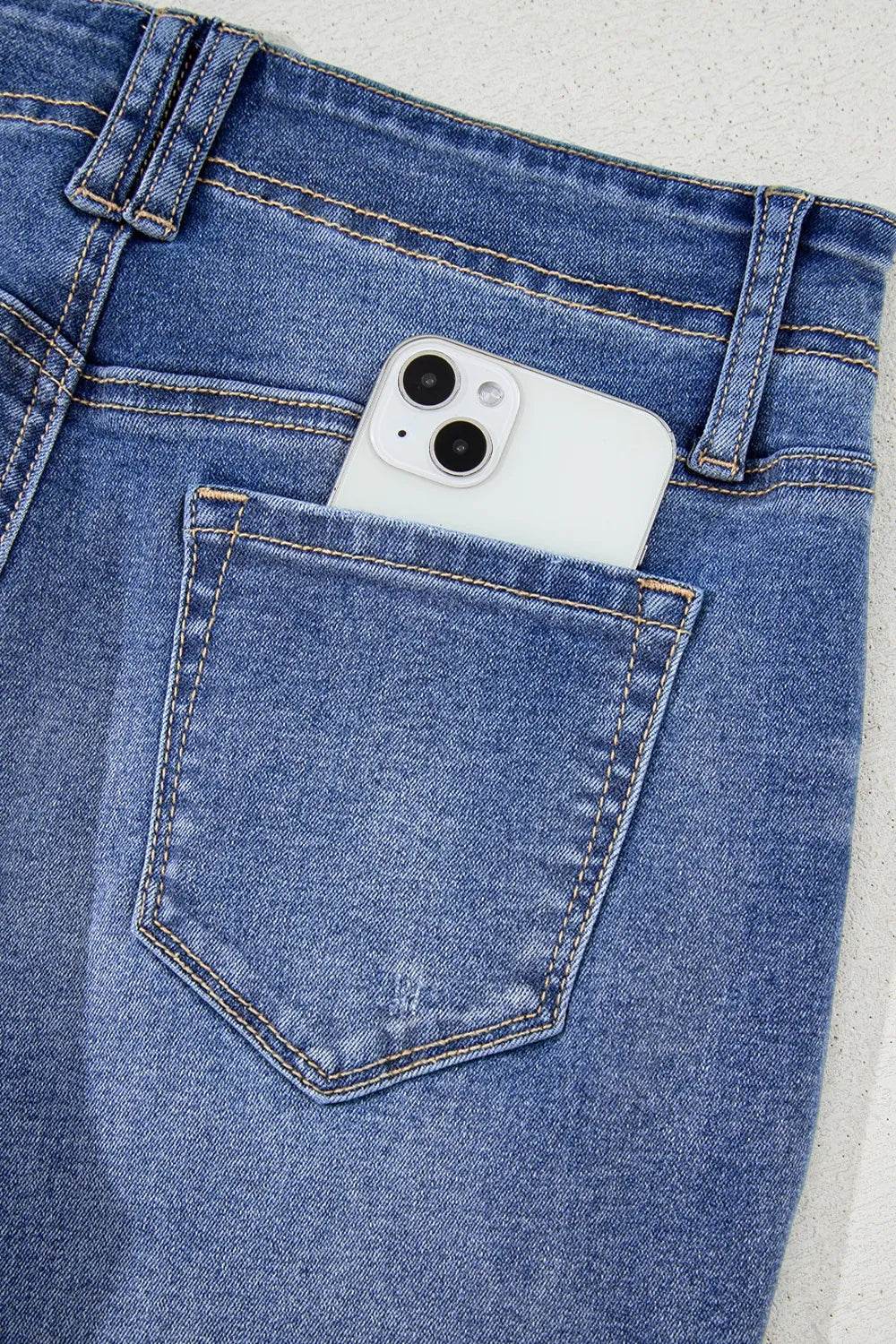 High-Waisted Wide-Leg Vintage Wash Jeans Trendsi 76e8d100-d67c-4e91-8078-b333cac50df2-Max-Origin