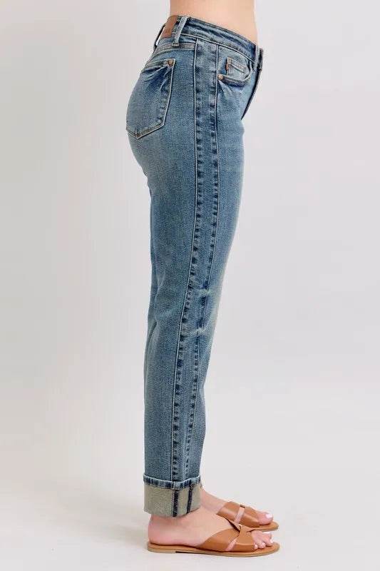 Judy Blue Full Size Mid Rise Vintage Wash Double Roll Cuff Boyfriend Jeans Plus Size Trendsi 76f8b1d8d9e84e60b5e8a8dc0b179df3-Max-Origin