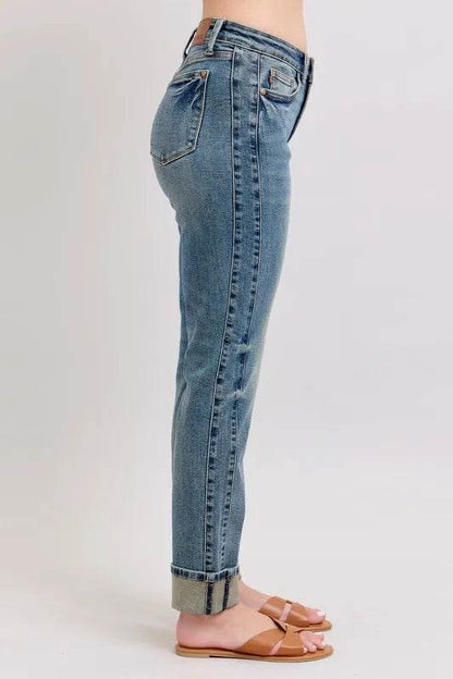 Judy Blue Full Size Mid Rise Vintage Wash Double Roll Cuff Boyfriend Jeans Plus Size Trendsi 76f8b1d8d9e84e60b5e8a8dc0b179df3-Max-Origin