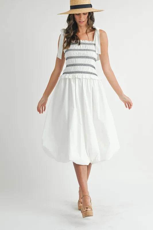 MABLE Smocked Bodice Bubble Midi Dress Trendsi 7736ef947e8c429c90b0b5602af20acd-Max-Origin_46a7d318-a7bb-4985-aada-c1d7d17f3366