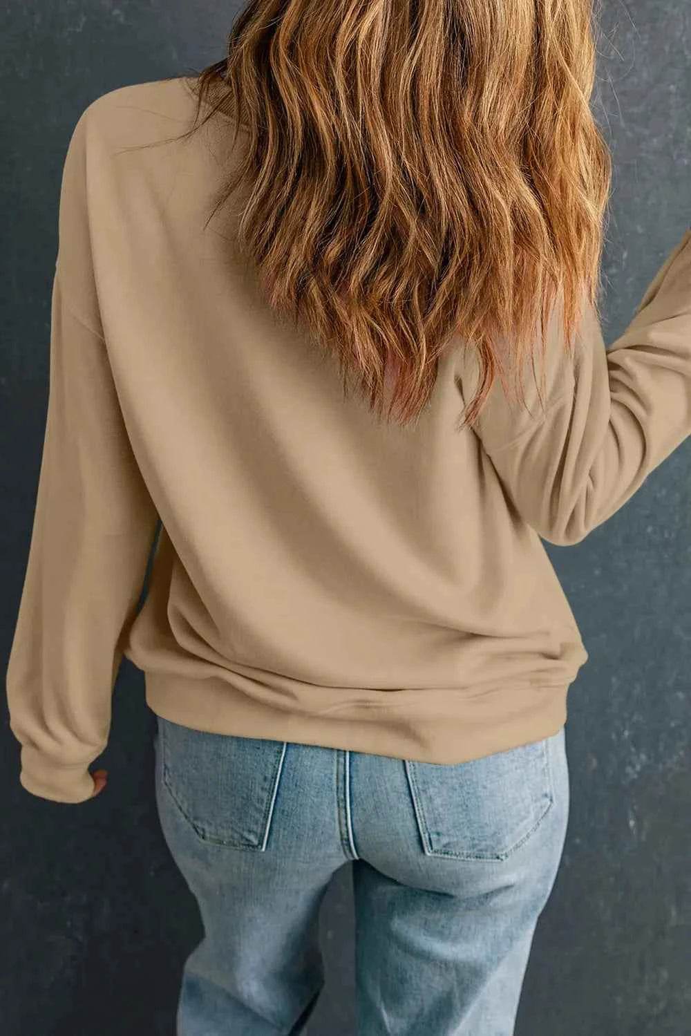 Pumpkin & Flower Graphic Long Sleeve Sweatshirt Trendsi 77507c90-70cb-44ff-8284-f4c47e020d34-Max