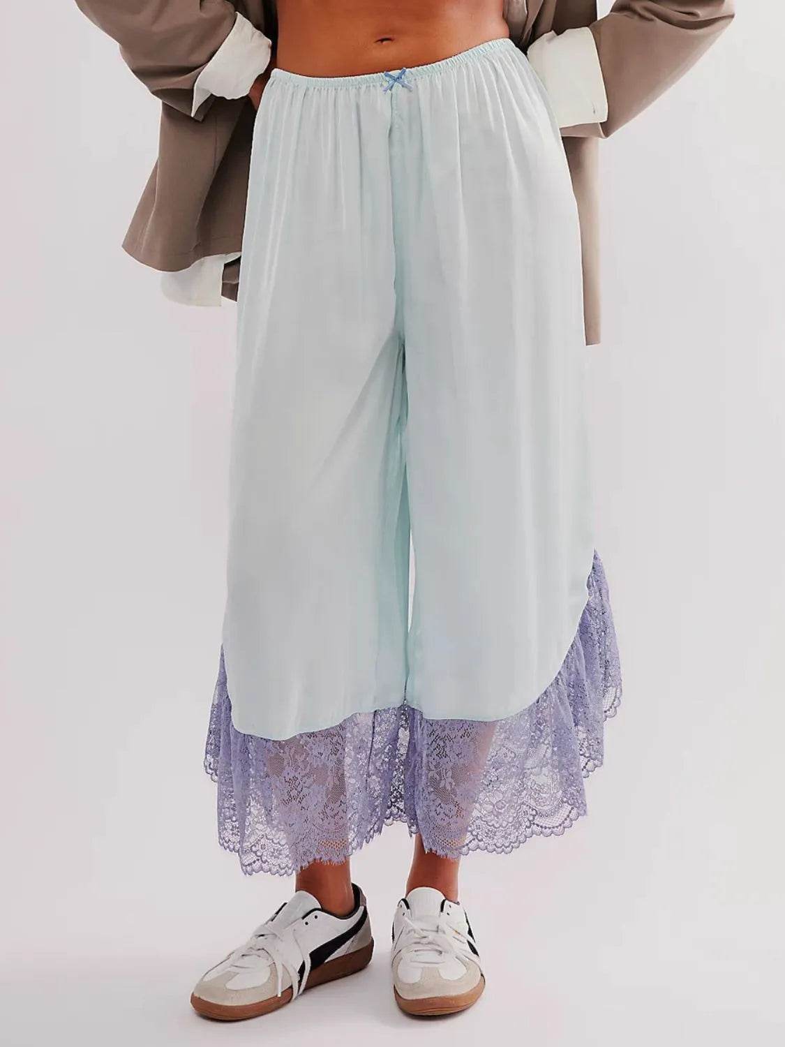 Lace Detail Wide Leg Pants Trendsi 77d33ce0-9a45-431d-87bc-07a25b6d408e-Max-Origin