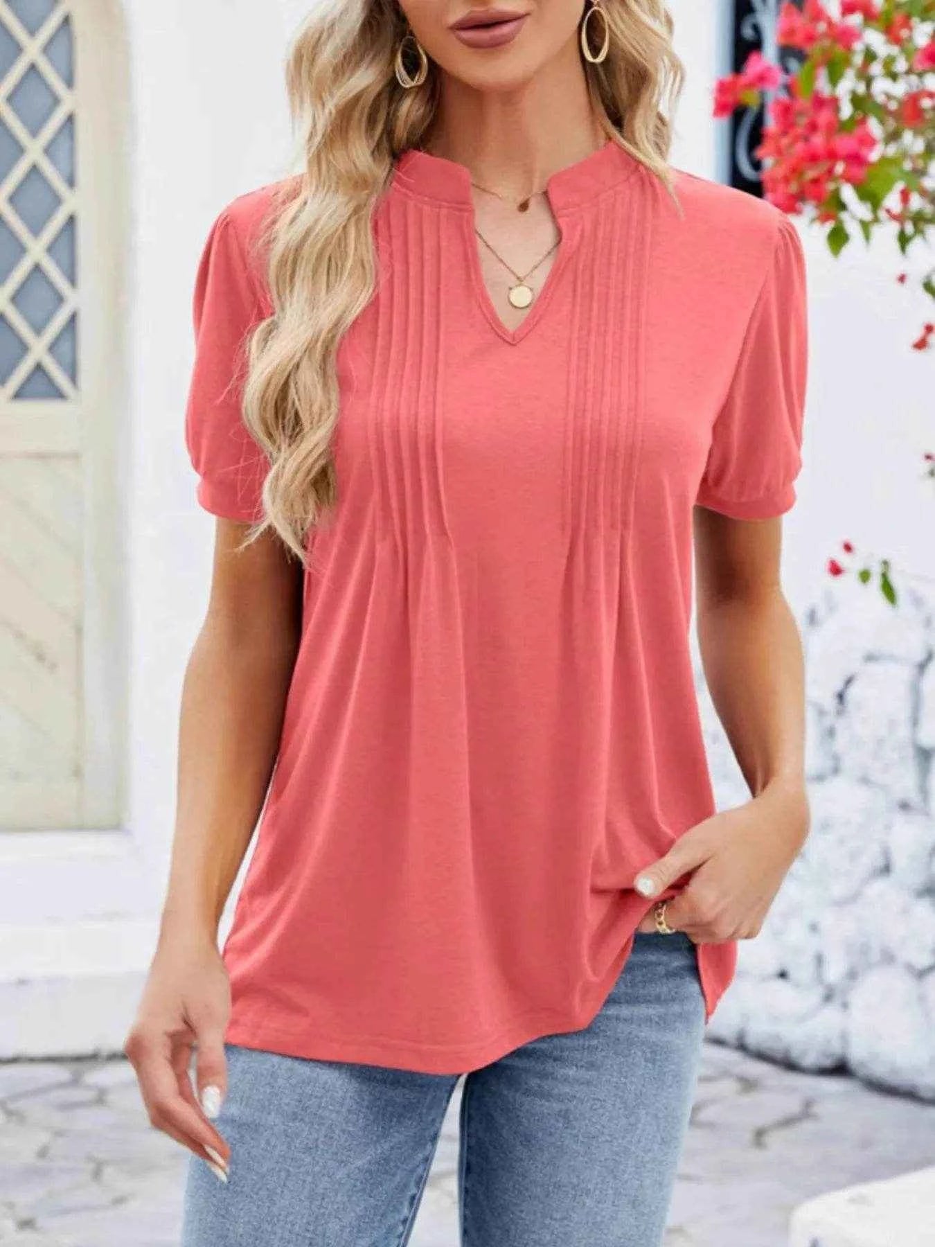Notched Short Sleeve T-Shirt Orange Red Trendsi 796c2cef-c0a8-4577-9814-b96547f00fad-Max-Origin