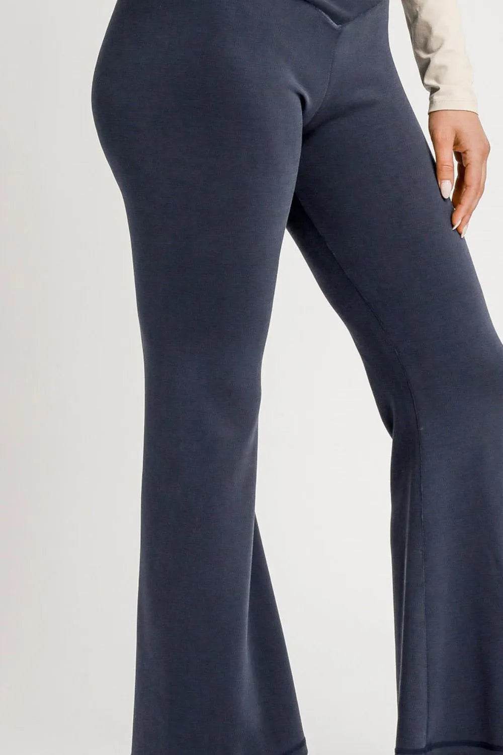 Umgee High-Waisted Flare Leggings Trendsi 7a592384-79a0-4364-88e9-614a9429a4e5-Max-Origin