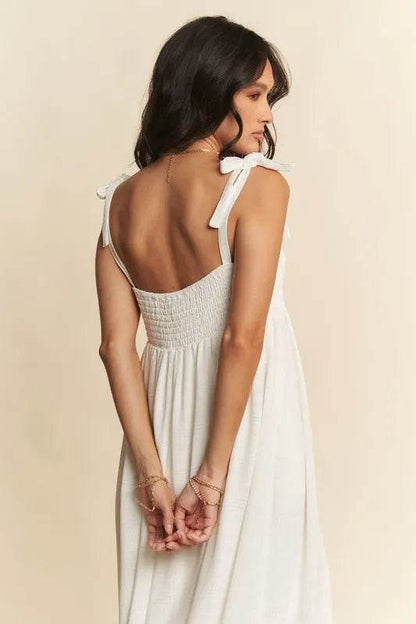 Davi & Dani Smocked Sleeveless Maxi Cami Dress Trendsi 7c0641ffc9764ba093b30e8f25e648a3-Max-Origin