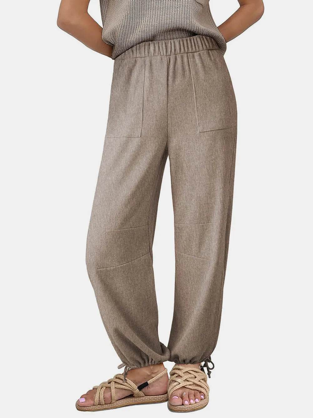 Drawstring Elastic Waist Joggers Trendsi 7d72dcdf-bfca-495d-b1d0-2eb16eb8649b-Max