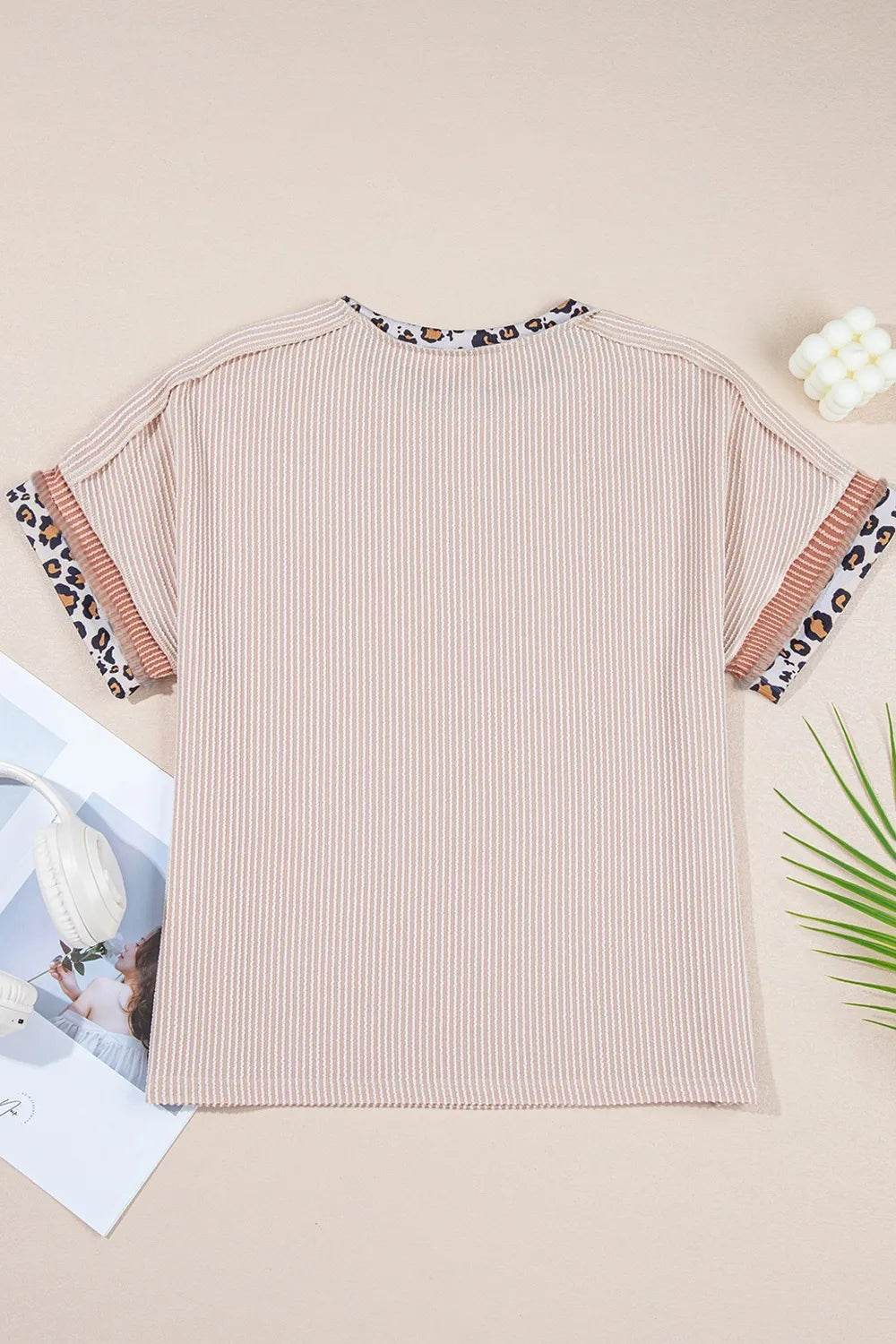 Leopard Trim Round Neck Ribbed T-Shirt Trendsi 7d7f0322-d7bf-4a67-a783-8180b60ec0dd-Max-Origin