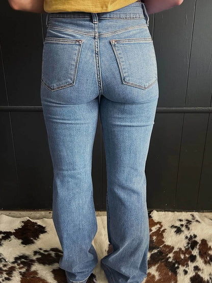 High-Waisted Flare Jeans with Seam Detail Trendsi 7d8174b0aa844568bfc25ff10407a51c-Max-Origin