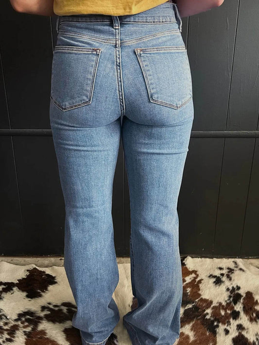 High-Waisted Flare Jeans with Seam Detail Trendsi 7d8174b0aa844568bfc25ff10407a51c-Max-Origin