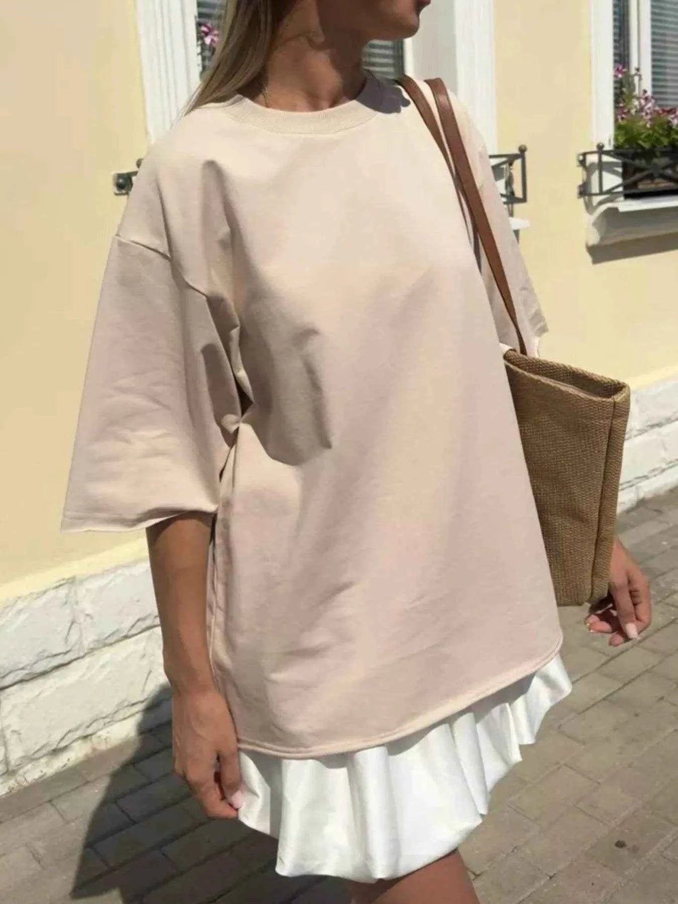 Round Neck Half Sleeve Oversized T-Shirt Trendsi 7e8be346-d1d9-4dfd-bb63-e5aaa1e91a61-Max-Origin