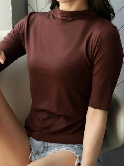 Solid Color Short Sleeve T-Shirt Trendsi 7f0d83fd-0cb5-4388-b839-0885b6ba516d-Max-Origin