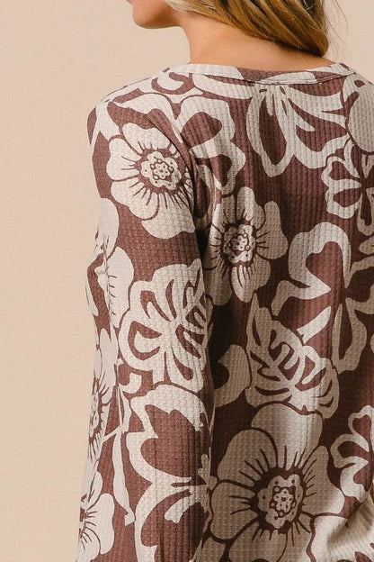 BiBi Flower Printed Waffle Thumb Opening Top Trendsi 7fb2b5ca61554e47998702a39962c2f1-Max-Origin