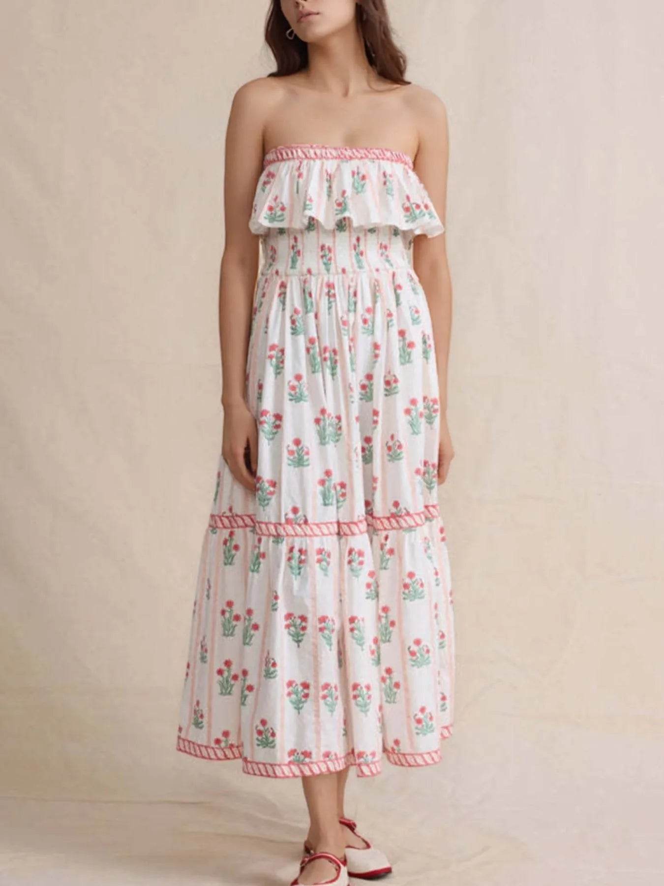 Floral Strapless Ruffle Dress White Trendsi 7fcda4e0-05f2-4fac-97ec-81816253bd3b-Max-Origin