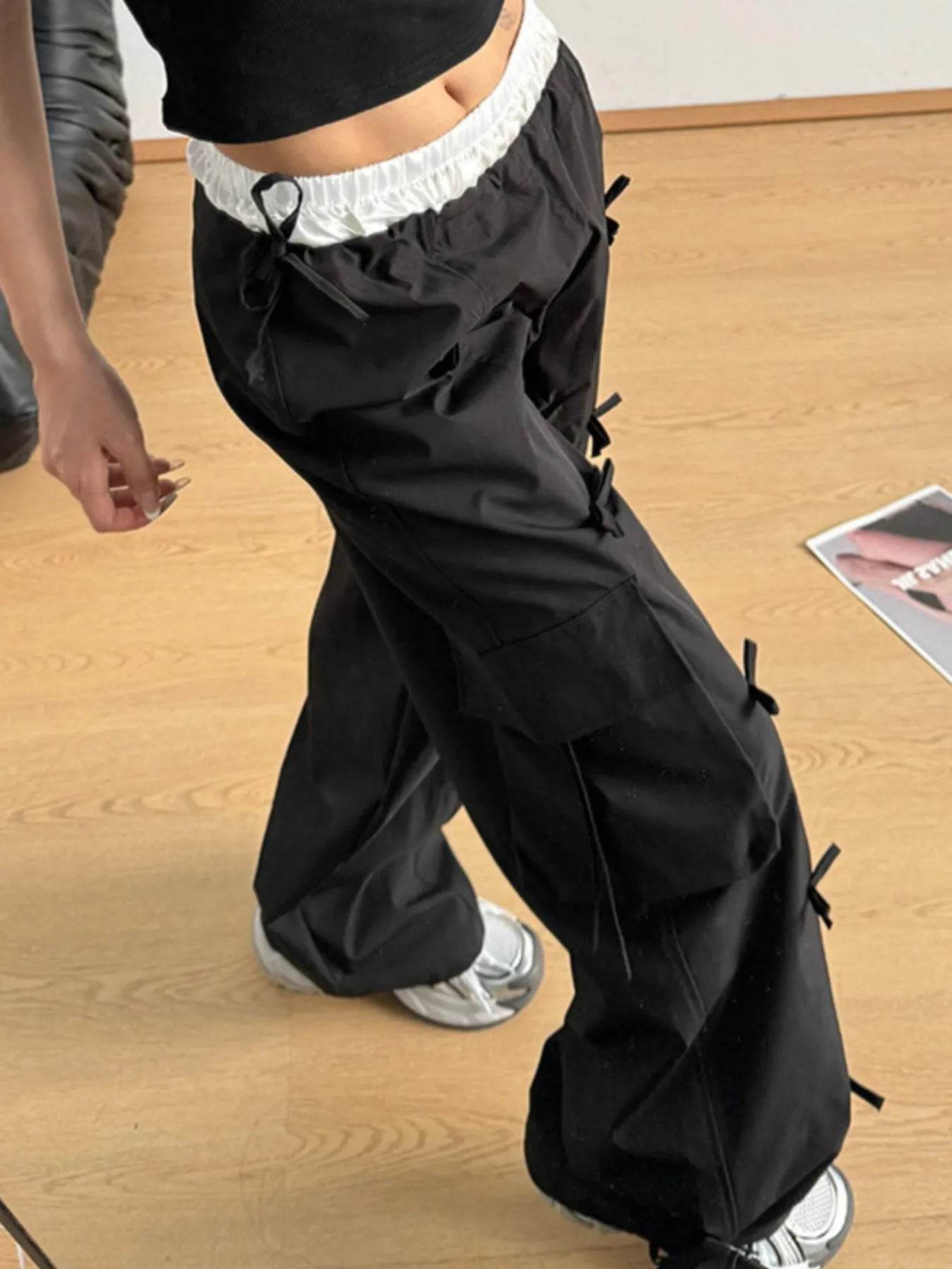 Cargo Wide Leg Pants with Bow Tie Details Black Trendsi 800cb934-0905-4dce-b7ab-acd69db16aff-Max-Origin