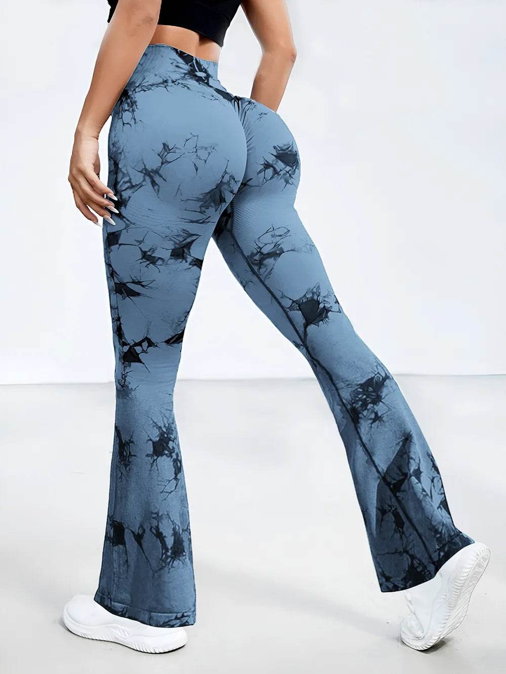 Tie-Dye High Waist Active Leggings Light Blue Trendsi 800e3dd8-1214-4c38-91ea-700c28986357-Max